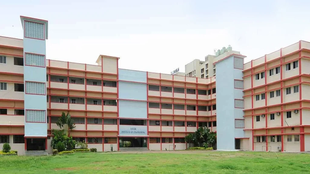 Top Computer Science Engineering Colleges in Mumbai 2025